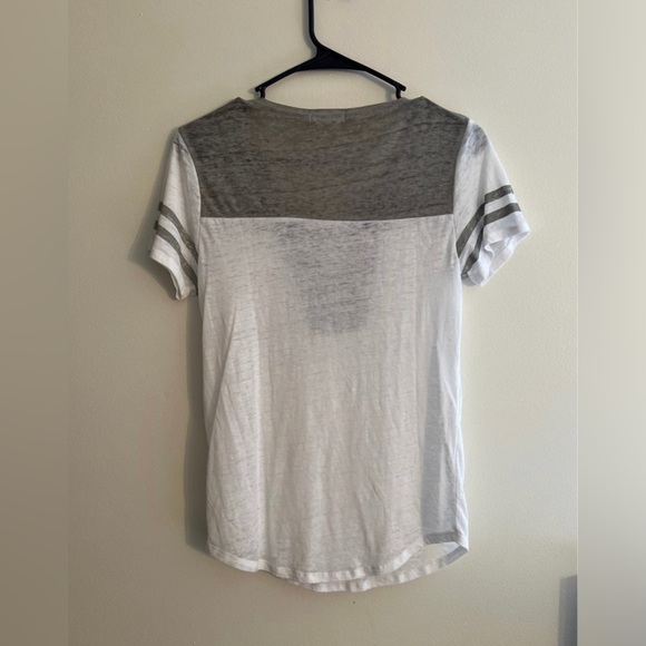 women's top - Picture 2 of 2